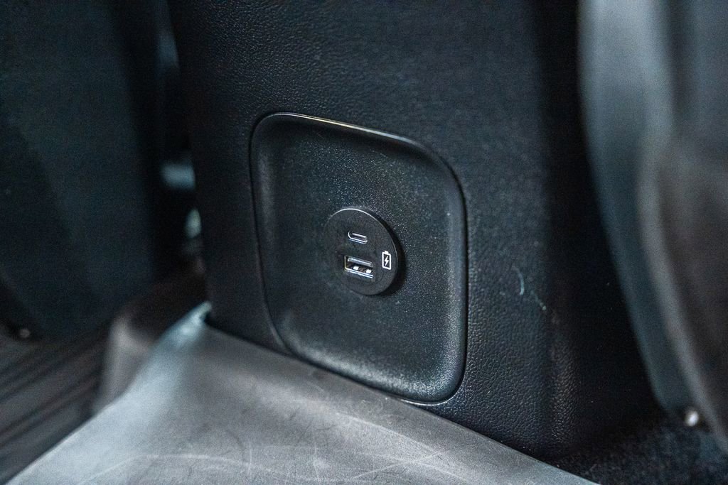 Certified 2020 Ford Escape SE Sport FWD image 34