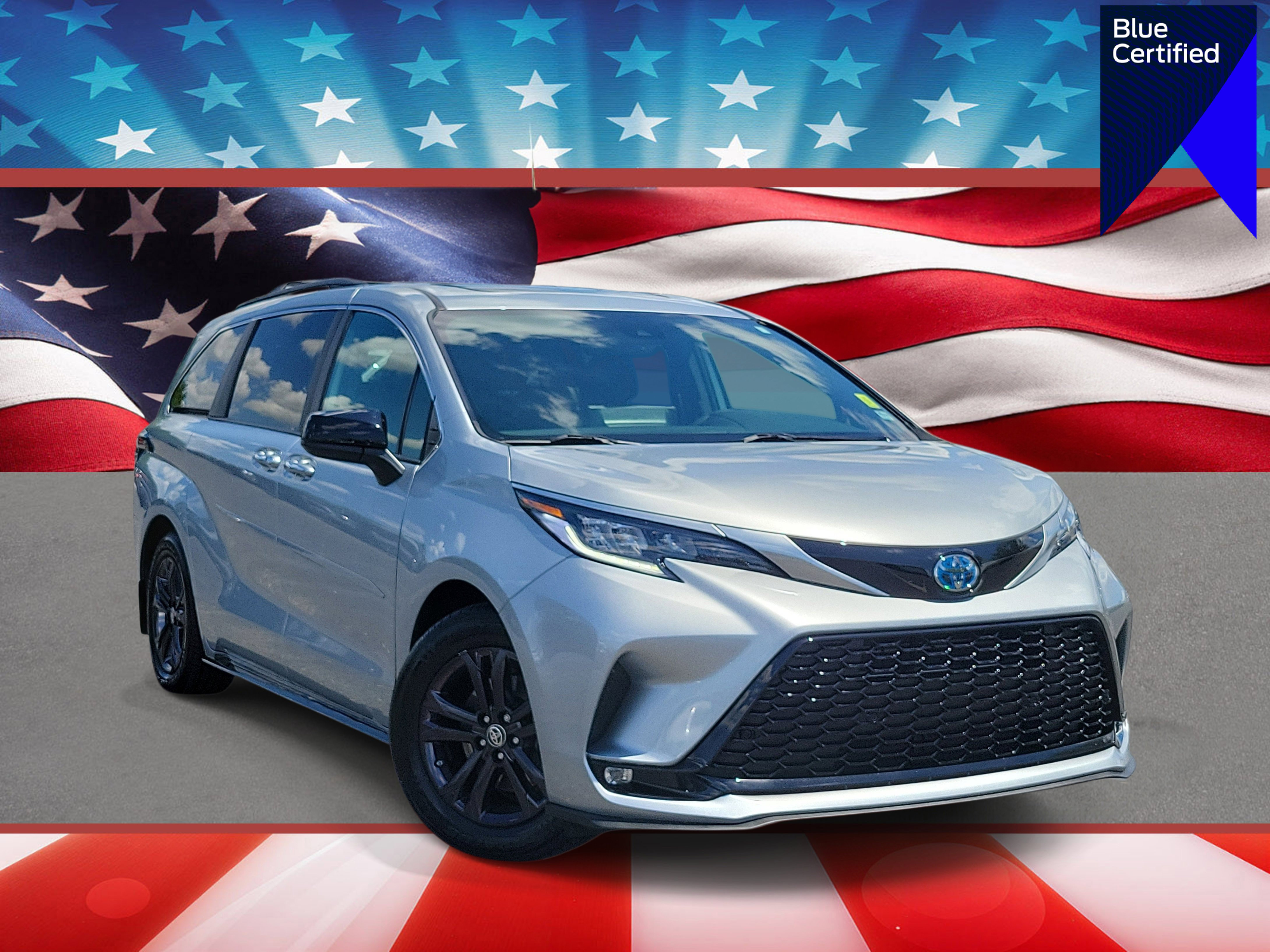 Used 2024 Toyota Sienna XSE w/ XSE Plus Package AWD/4WD image 1