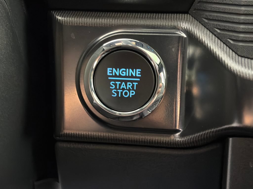 Certified 2025 Ford F150 Raptor AWD/4WD image 24