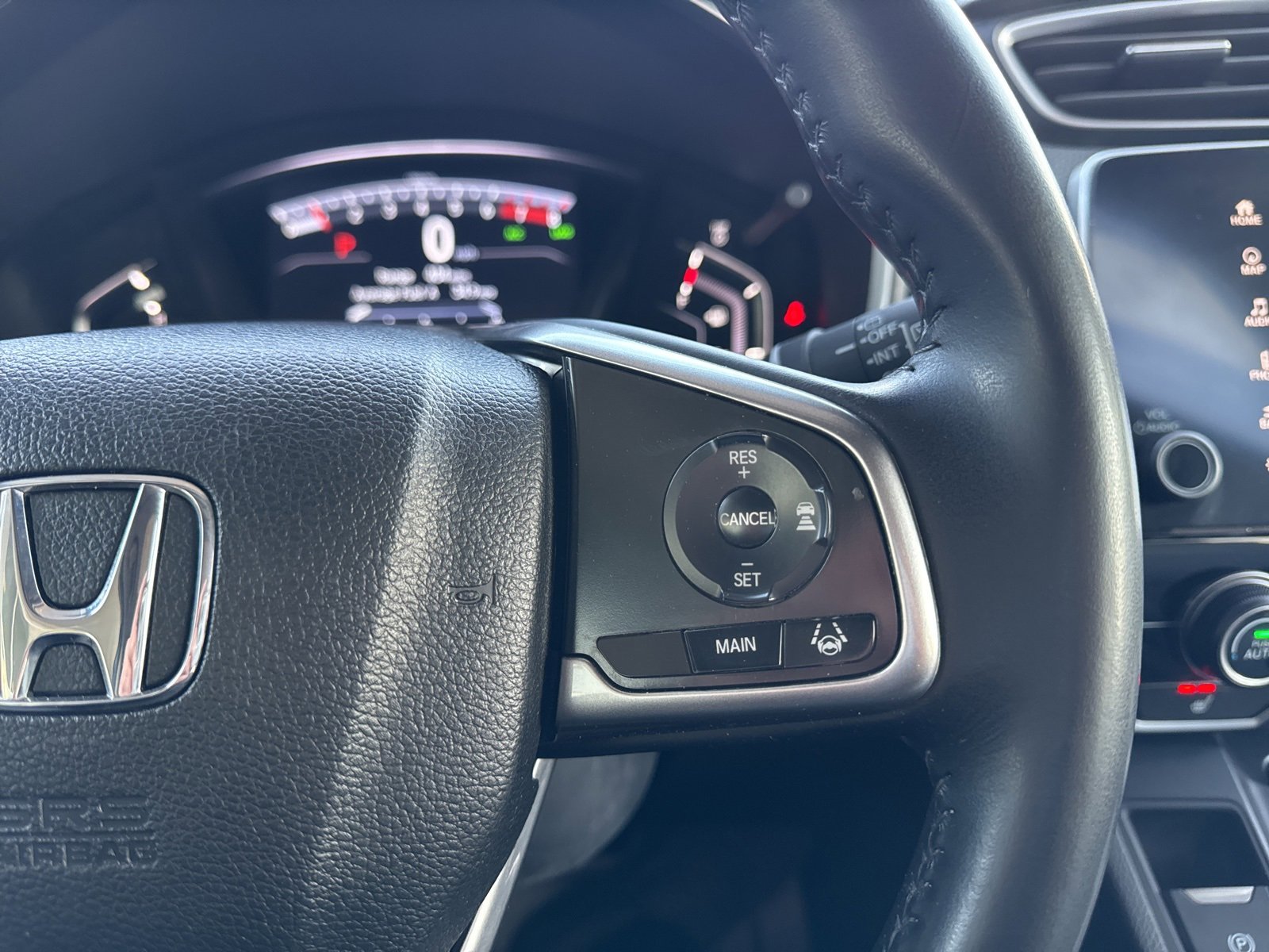 Used 2018 Honda CR-V Touring image 27