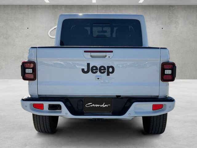 Used 2023 Jeep Gladiator Overland image 4