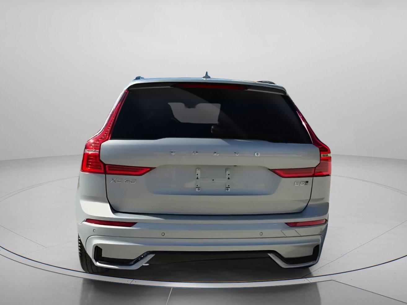 Used 2025 Volvo XC60 B5 Plus image 17