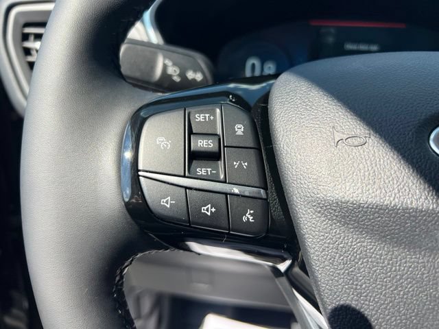 Certified 2024 Ford Escape Platinum w/ Premium Technology Package AWD/4WD image 9