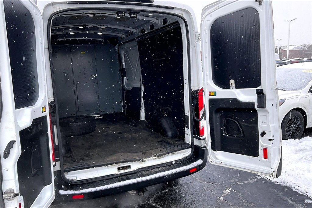 Certified 2019 Ford Transit 350 148 Medium Roof image 24