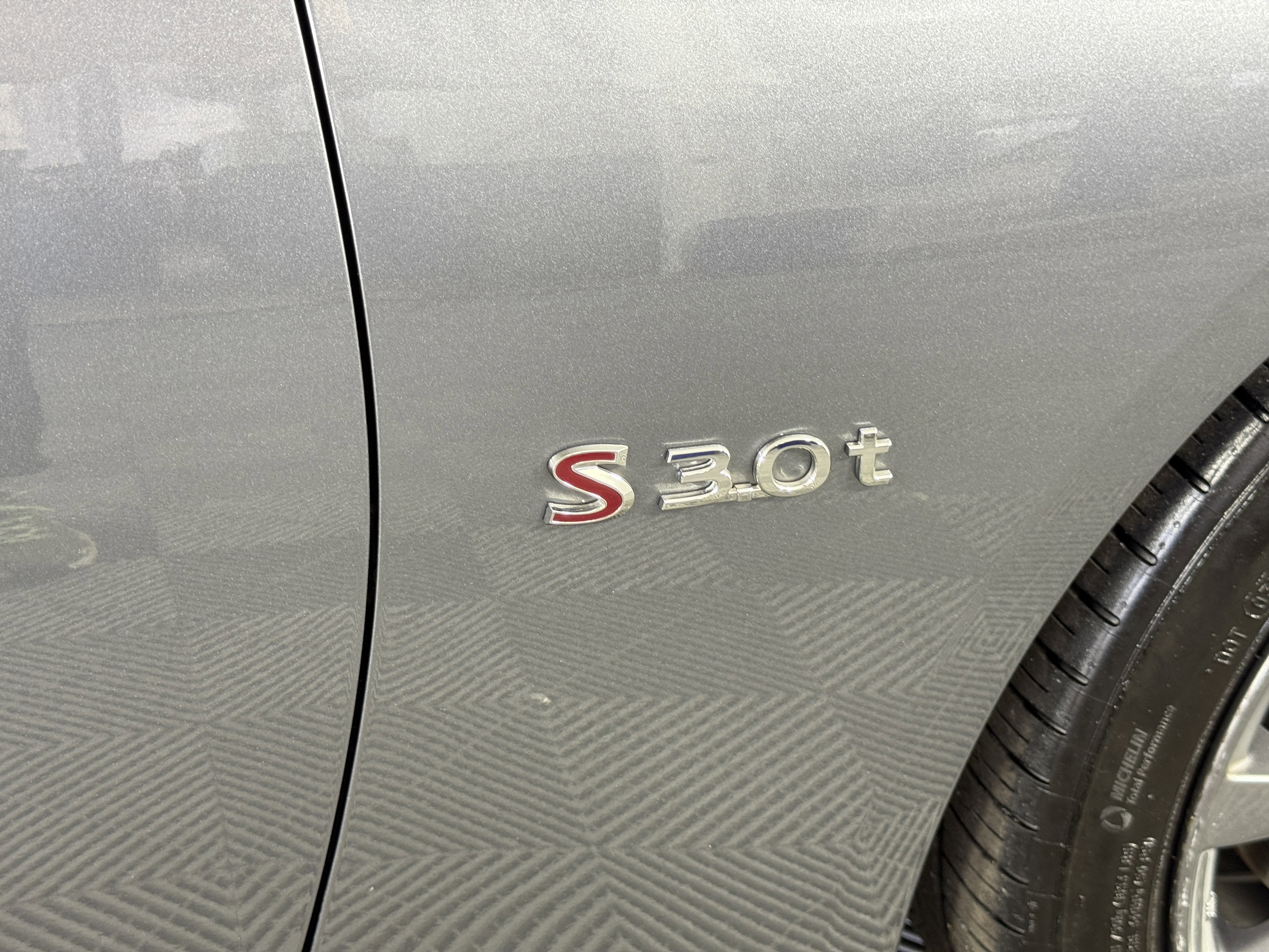 Used 2019 INFINITI Q50 Red Sport 400 w/ Sensory Package image 9