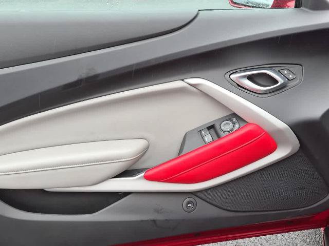 Used 2022 Chevrolet Camaro SS RWD image 7