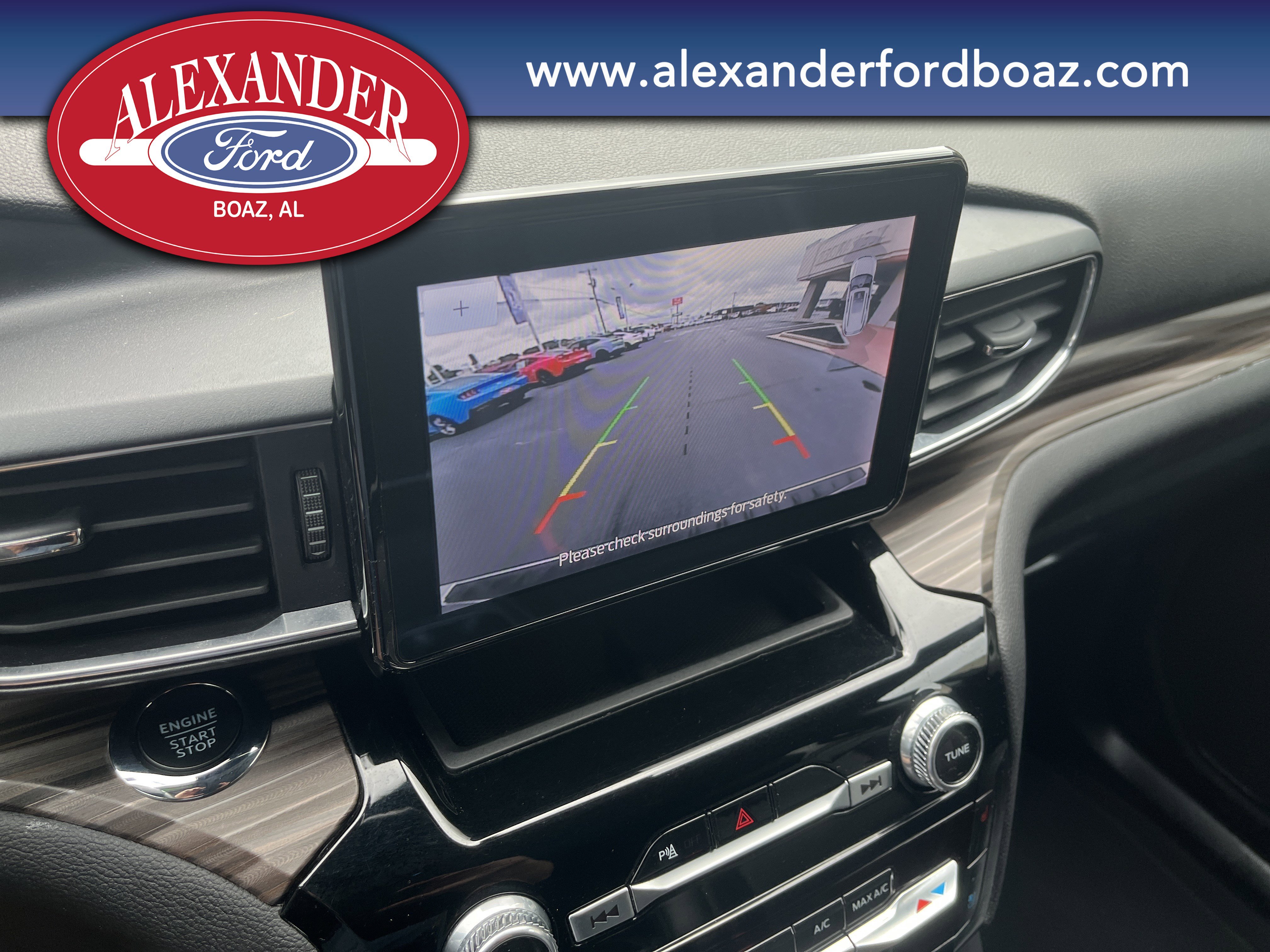 Certified 2024 Ford Explorer Limited image 30