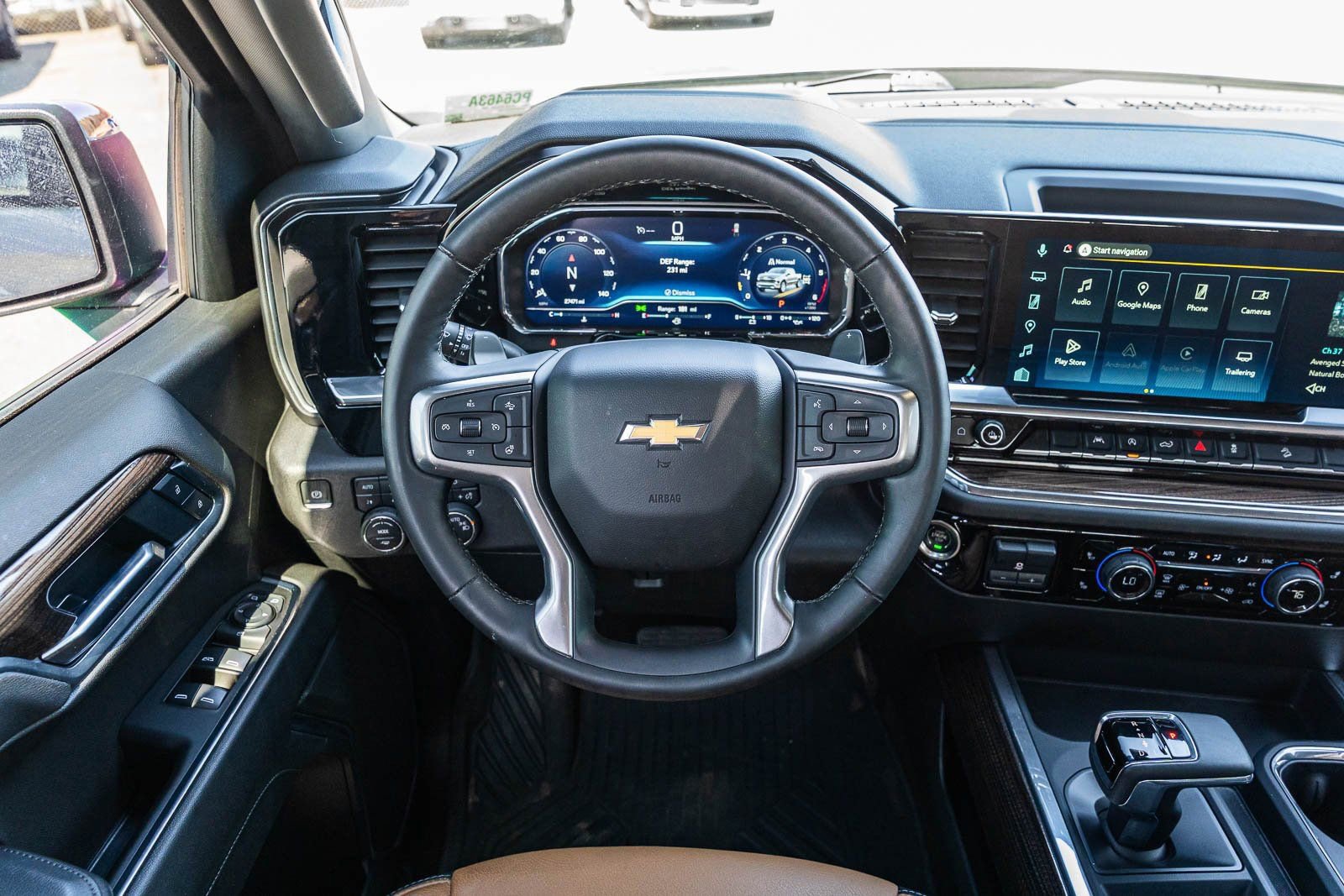 Used 2025 Chevrolet Silverado 1500 LT image 25