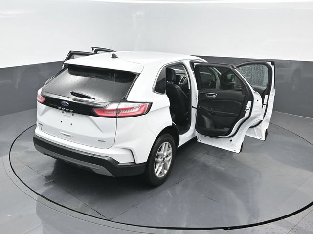 Certified 2024 Ford Edge SEL w/ Convenience Package AWD/4WD image 25