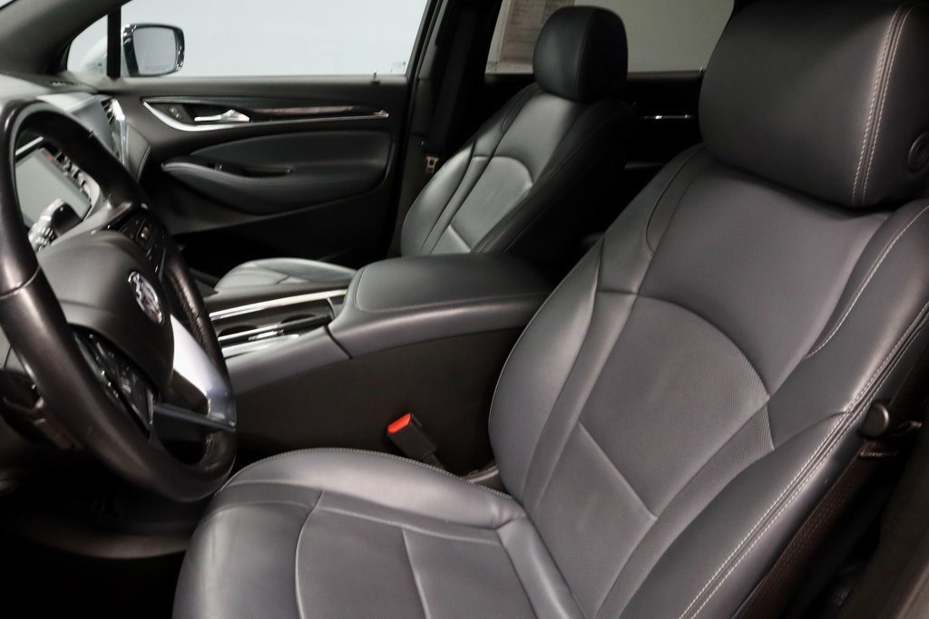 Used 2024 Buick Enclave Premium image 27