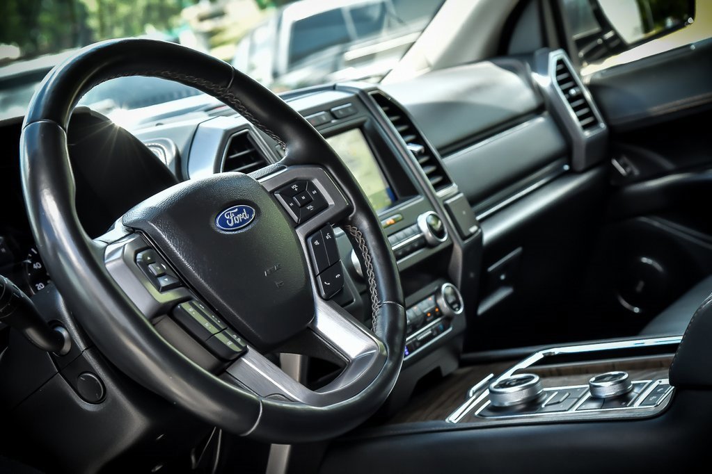 Certified 2021 Ford Expedition Platinum image 21