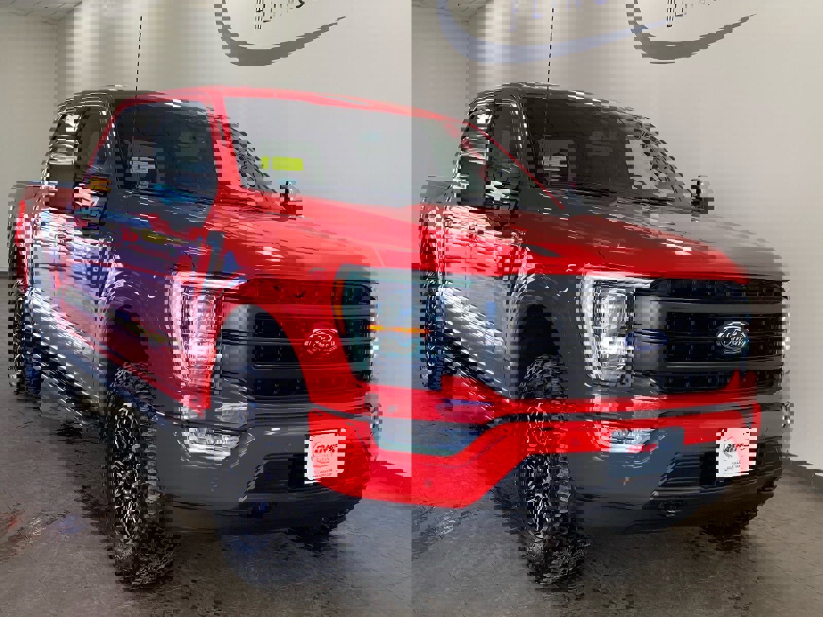 Certified 2022 Ford F150 Lariat w/ Equipment Group 502A High image 2