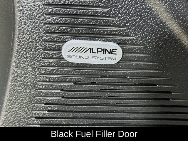 Used 2023 Dodge Challenger SXT w/ Blacktop Package image 18