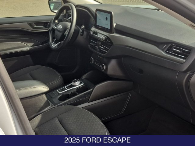 Certified 2025 Ford Escape Active FWD image 22