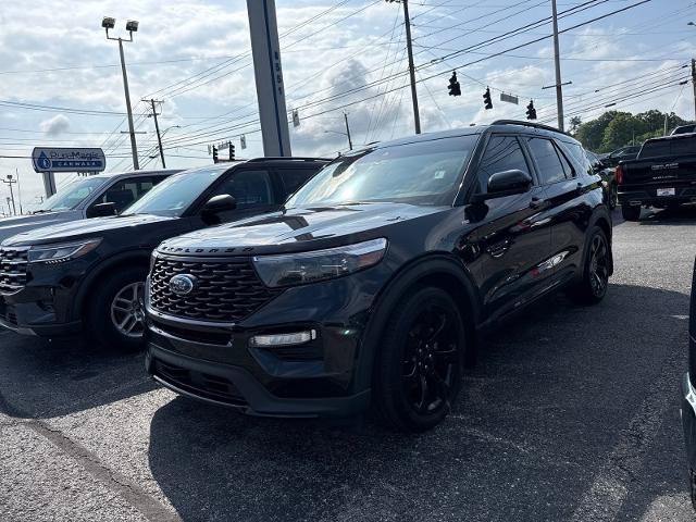 Certified 2023 Ford Explorer ST-Line w/ Class IV Trailer Tow Package AWD/4WD image 1