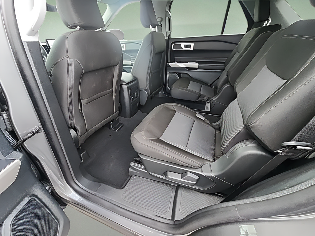 Certified 2024 Ford Explorer XLT AWD/4WD image 21