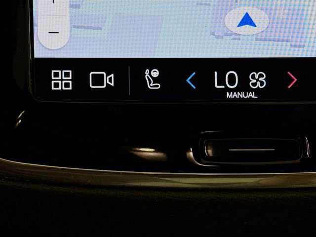 Used 2023 Volvo XC90 B6 Plus w/ Protection Package Premier image 24