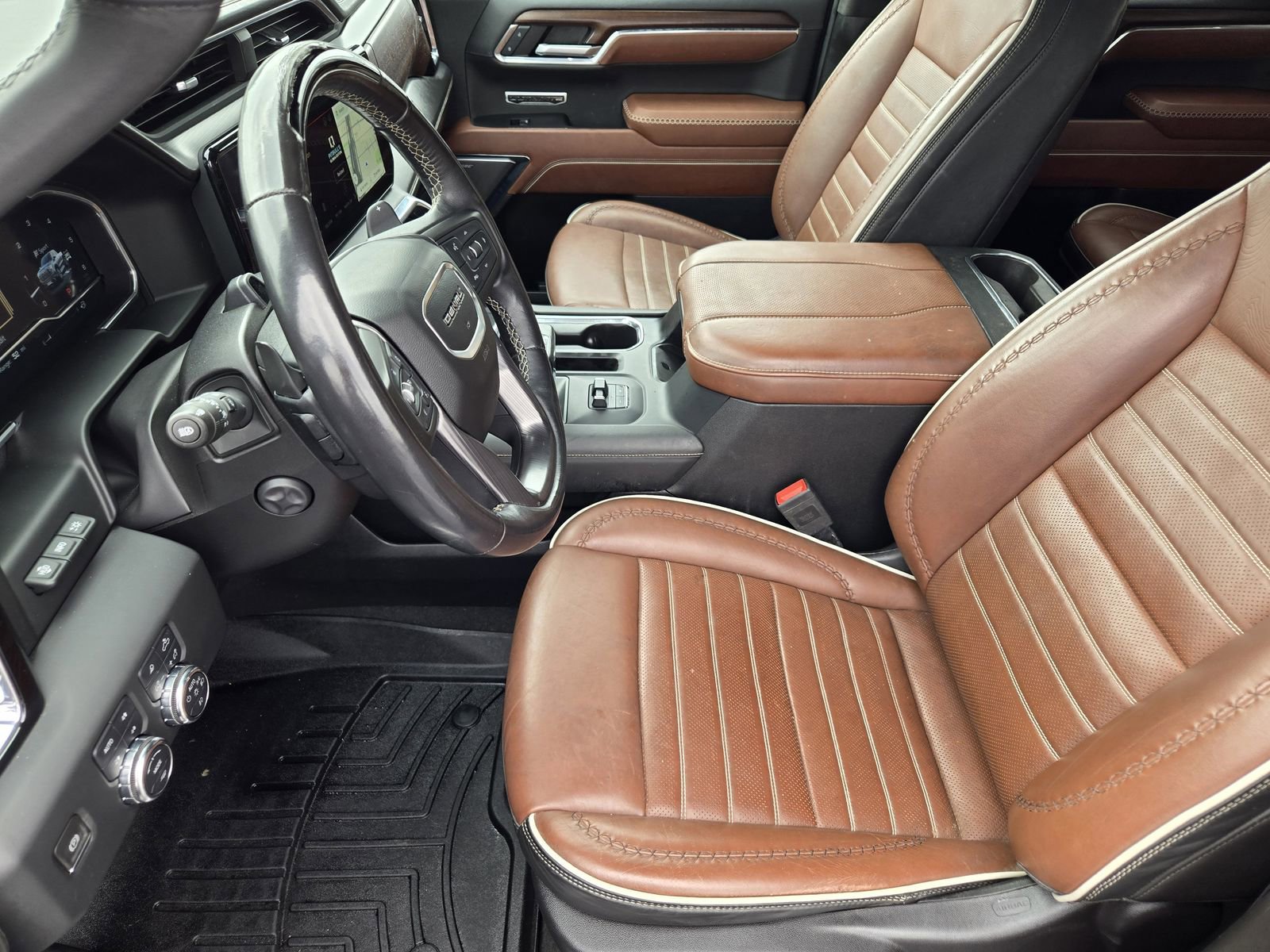 Used 2024 GMC Sierra 1500 Denali Ultimate AWD/4WD image 13
