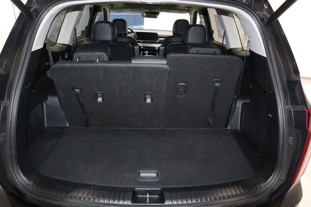 Used 2025 Kia Telluride S image 19