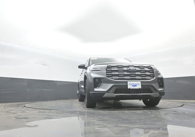 Certified 2025 Ford Explorer Active w/ Active Comfort Package AWD/4WD image 34
