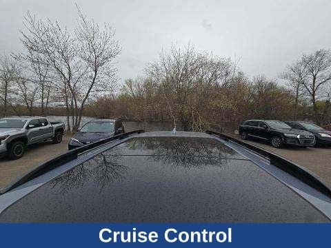 Used 2023 Honda Pilot Elite image 14