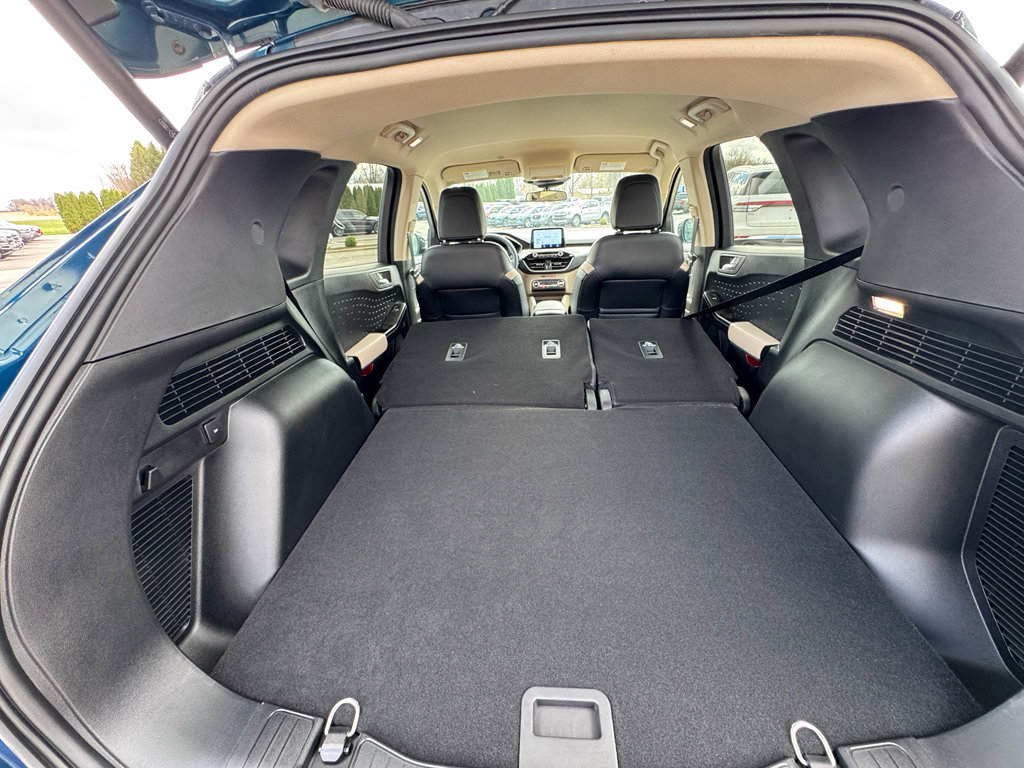Certified 2020 Ford Escape SEL FWD image 32