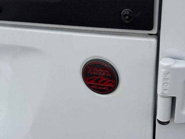 Used 2023 Jeep Wrangler Rubicon w/ Cold Weather Group AWD/4WD image 7