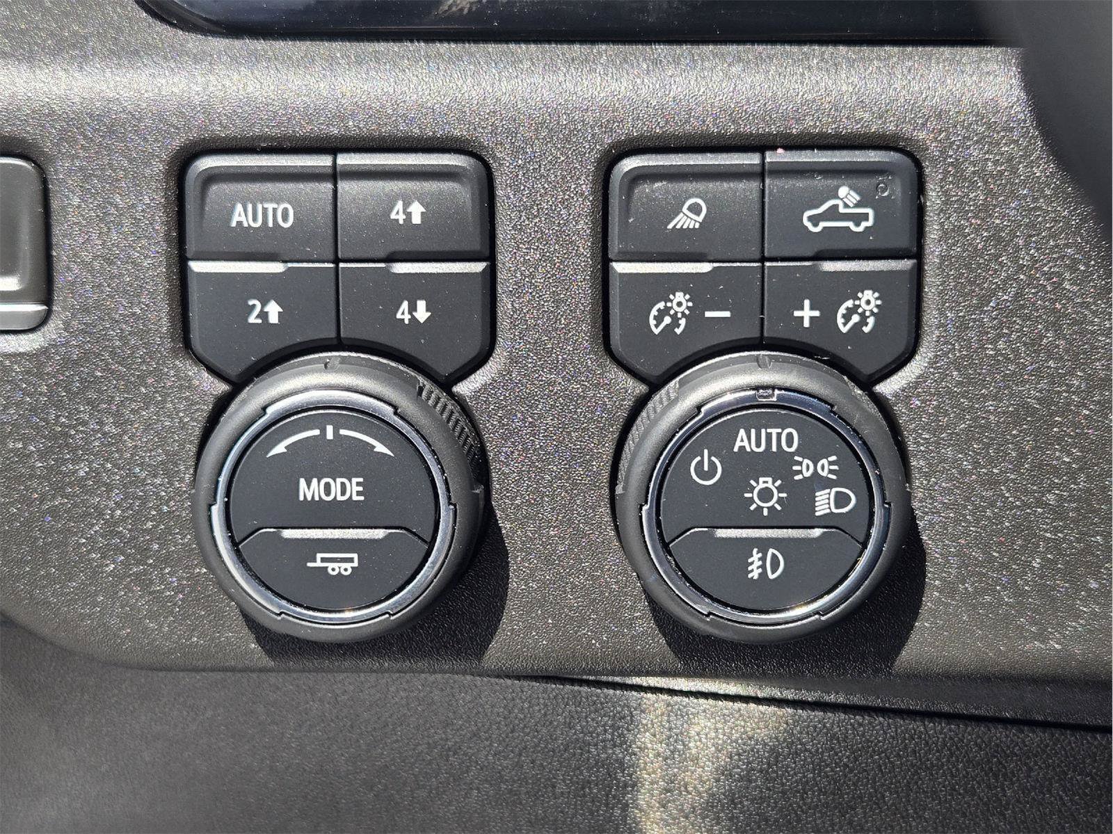 Used 2023 Chevrolet Silverado 1500 LTZ w/ LTZ Premium Texas Edition AWD/4WD image 20