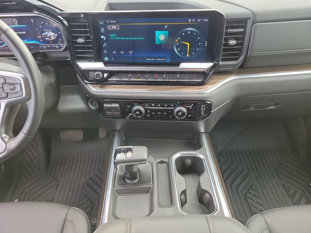 Used 2024 Chevrolet Silverado 1500 LT Trail Boss w/ Convenience Package II image 19