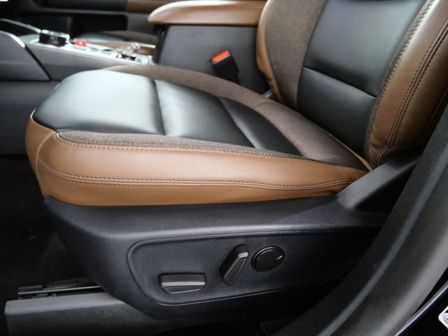Certified 2025 Ford Bronco Sport Outer Banks w/ Outer Banks Tech Package+ AWD/4WD image 17
