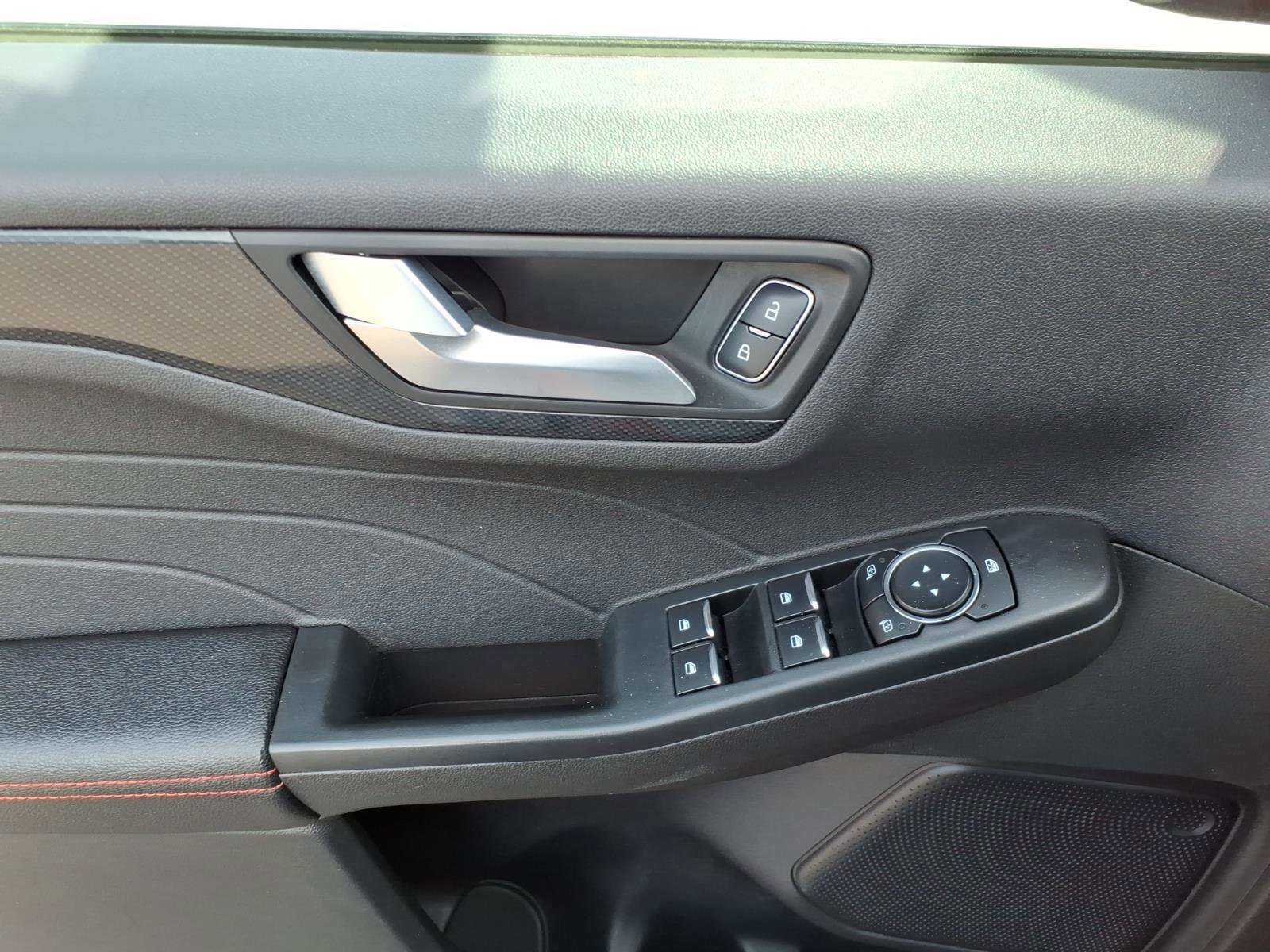 Certified 2024 Ford Escape ST-Line w/ Cold Weather Package image 10