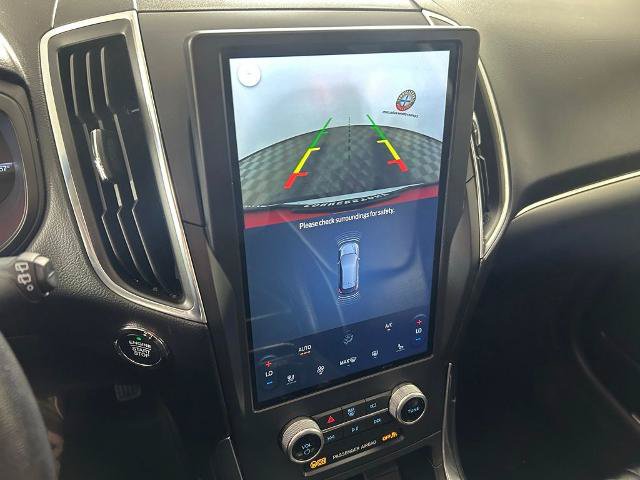 Certified 2024 Ford Edge Titanium AWD/4WD image 5