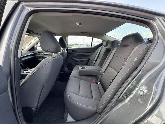 Used 2026 Nissan Altima 2.5 SV FWD image 14
