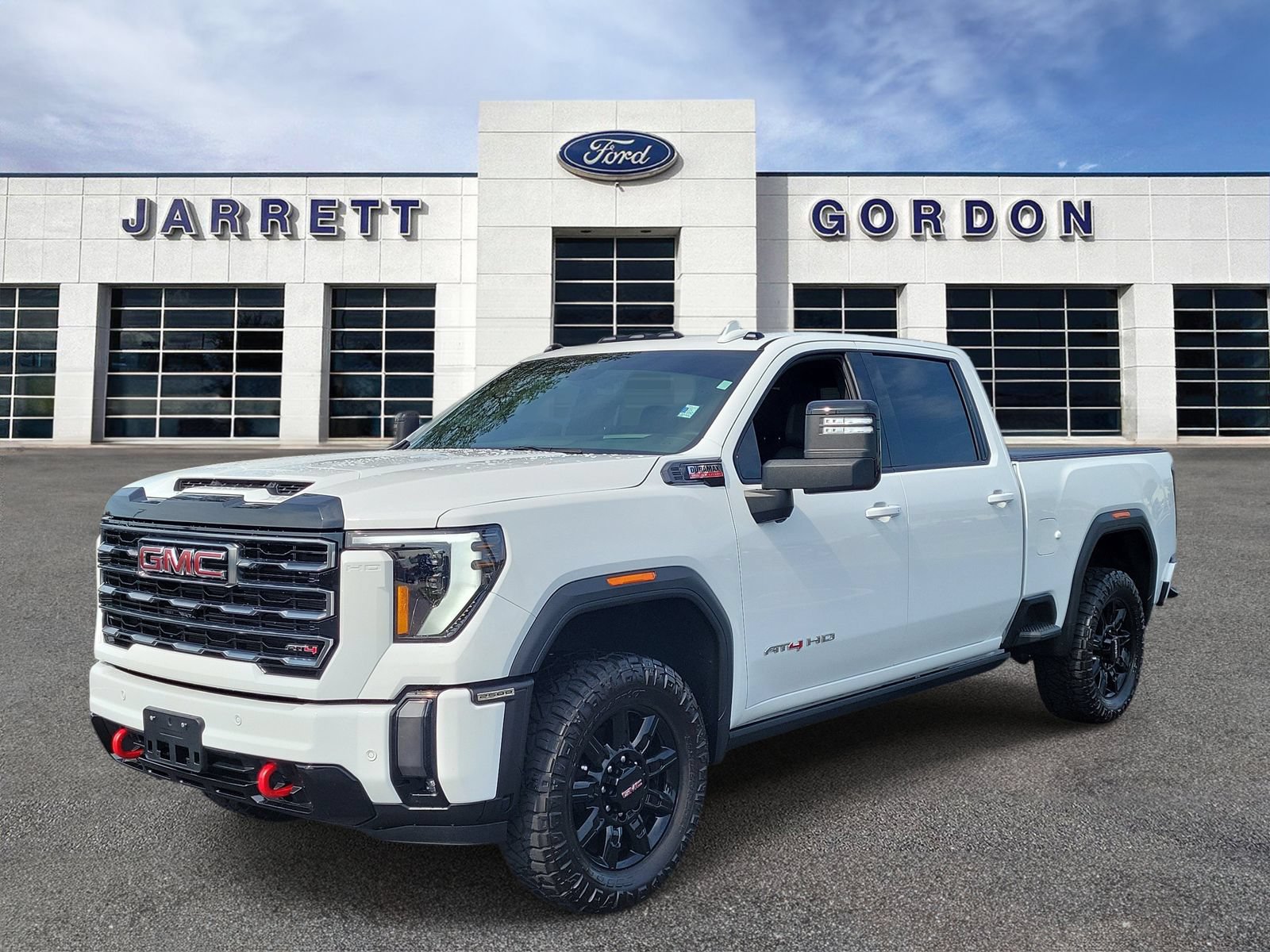 Used 2024 GMC Sierra 2500 AT4 w/ AT4 Premium Plus Package AWD/4WD image 2