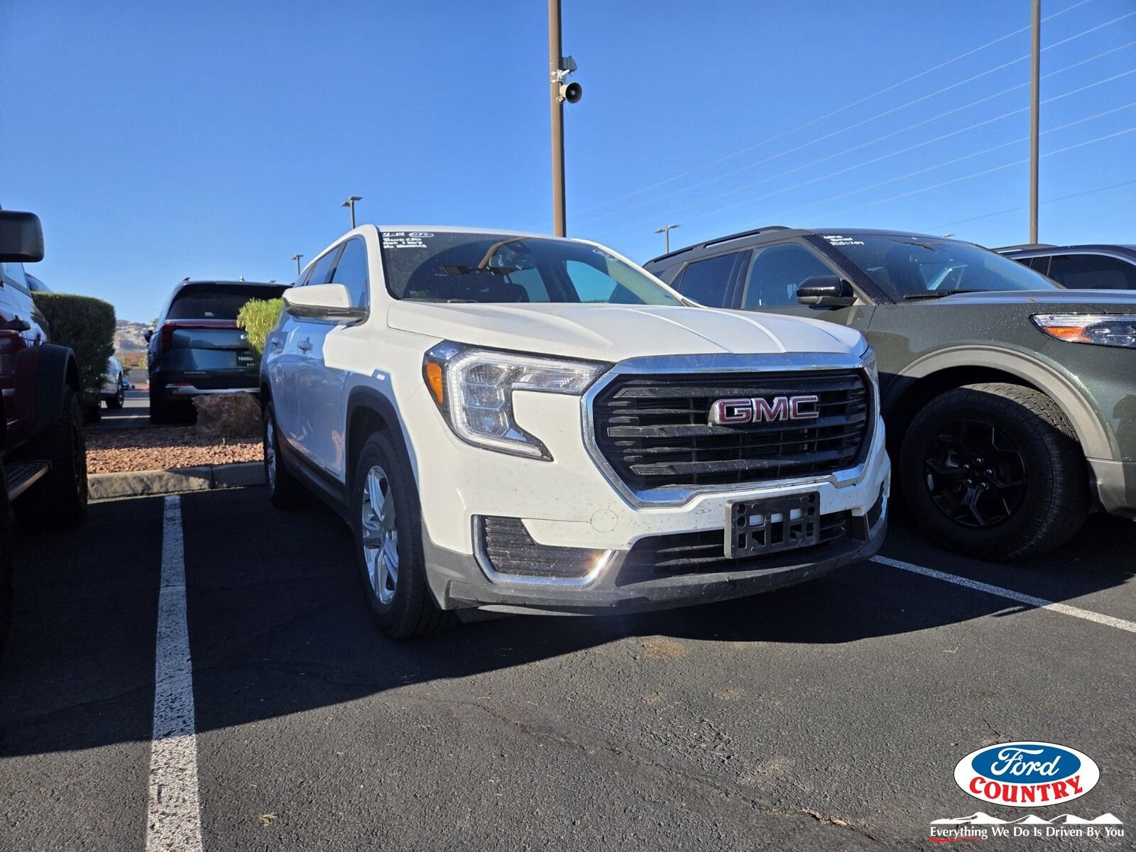 Used 2024 GMC Terrain SLE