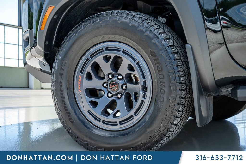 Used 2025 Nissan Frontier PRO-4X AWD/4WD image 37