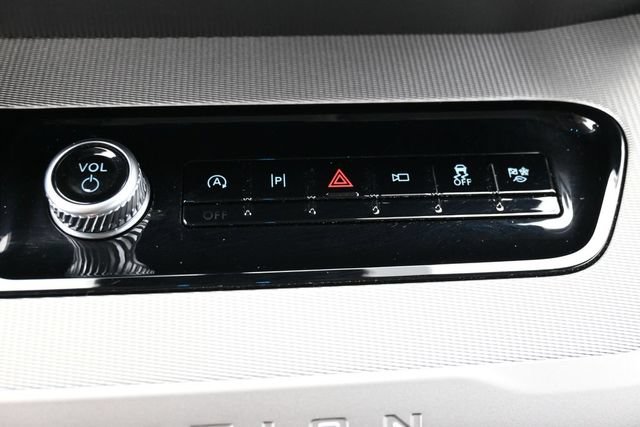 Certified 2025 Ford Expedition Active RWD image 24