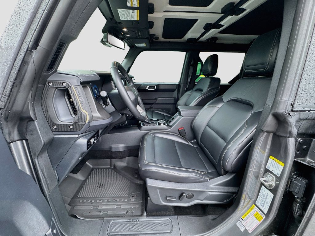 Certified 2025 Ford Bronco Badlands AWD/4WD image 21
