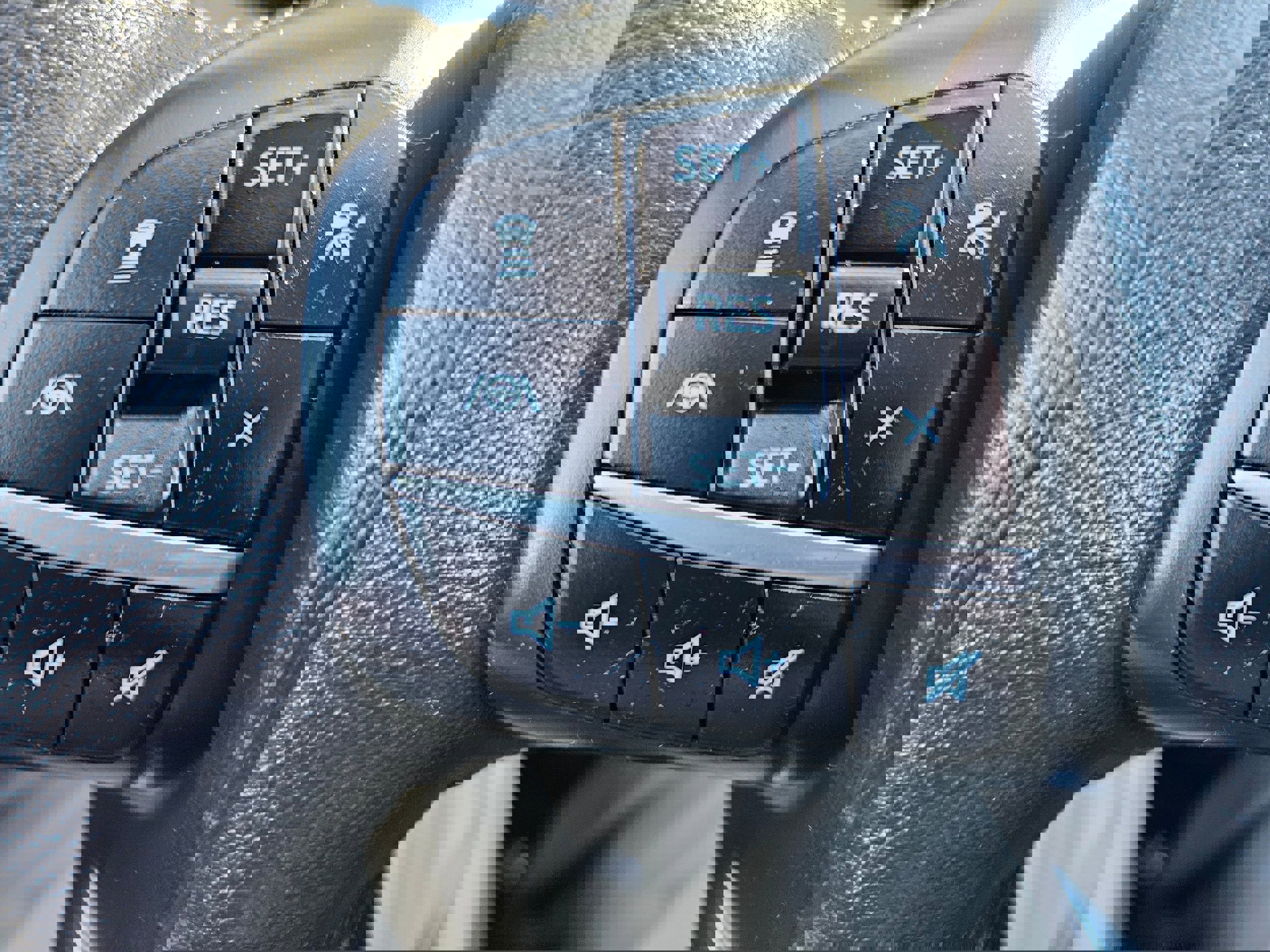 Certified 2020 Ford Escape Titanium image 14