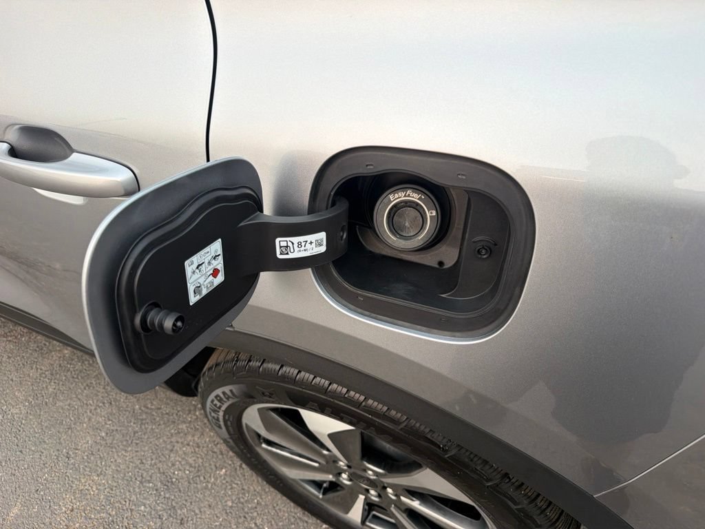 Certified 2024 Ford Escape Platinum AWD/4WD image 52