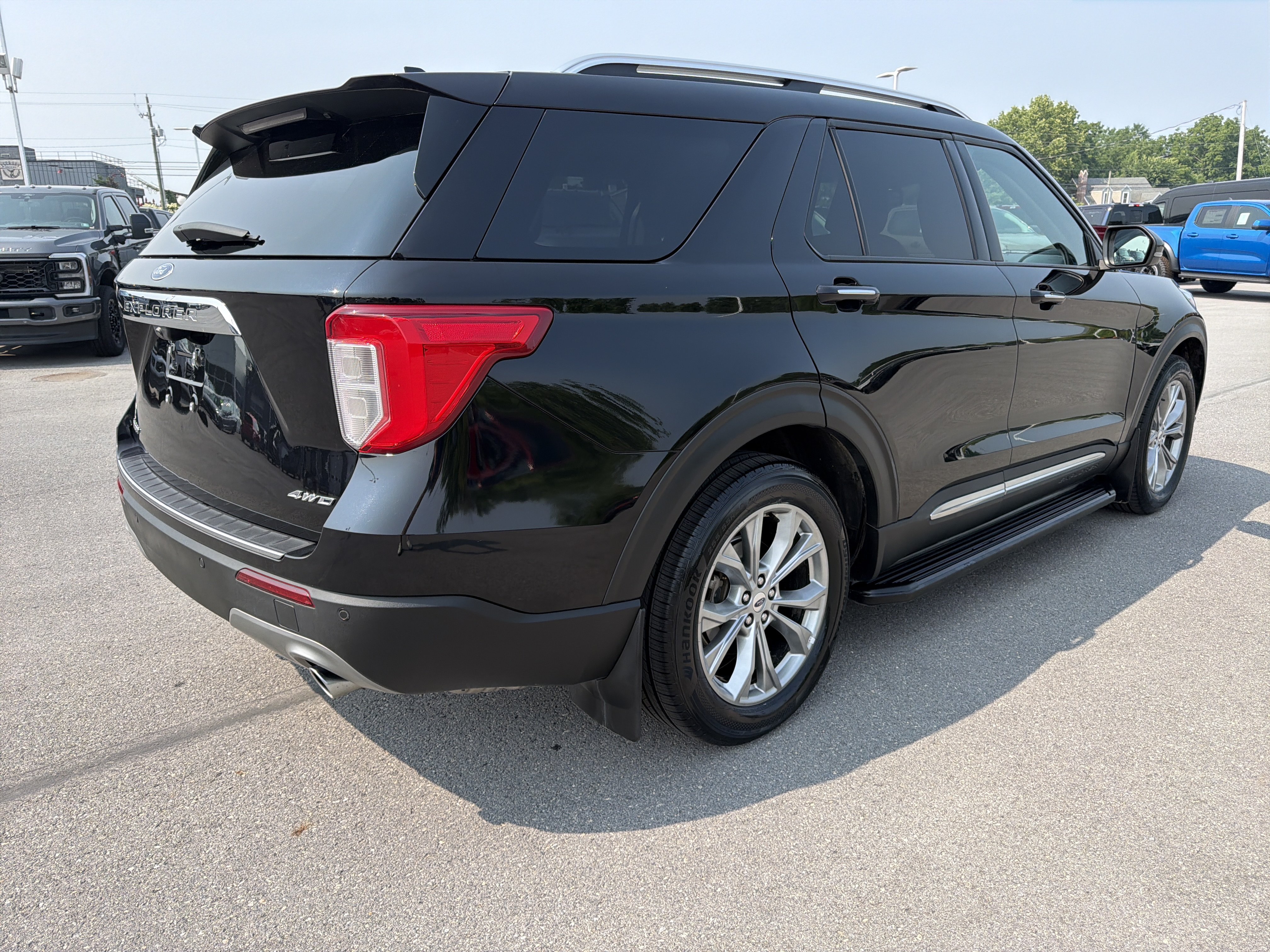 Certified 2023 Ford Explorer Limited w/ Equipment Group 301A AWD/4WD video 3
