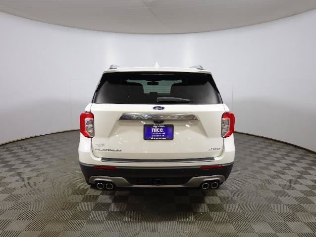 Certified 2023 Ford Explorer Platinum w/ Technology Package AWD/4WD image 6