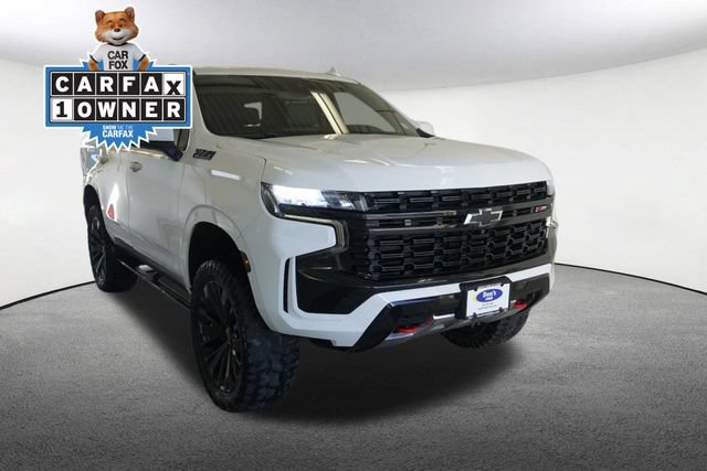 Used 2023 Chevrolet Tahoe Z71 w/ Luxury Package AWD/4WD image 16