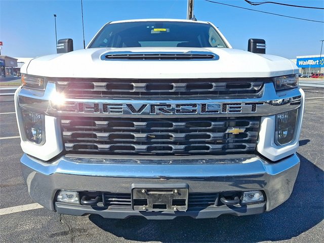 Used 2022 Chevrolet Silverado 2500 LT w/ Convenience Package image 2