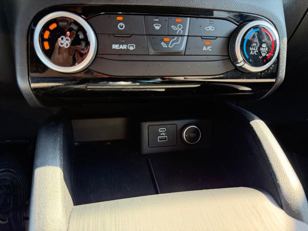 Certified 2021 Ford Escape SE AWD/4WD image 27