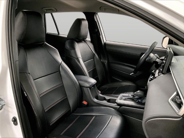 Used 2026 Toyota Corolla Cross LE AWD/4WD image 7