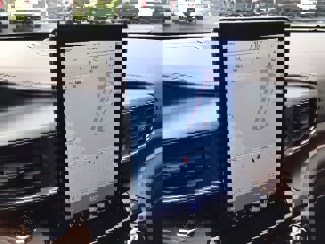 Certified 2022 Ford Explorer King Ranch w/ Technology Package image 15