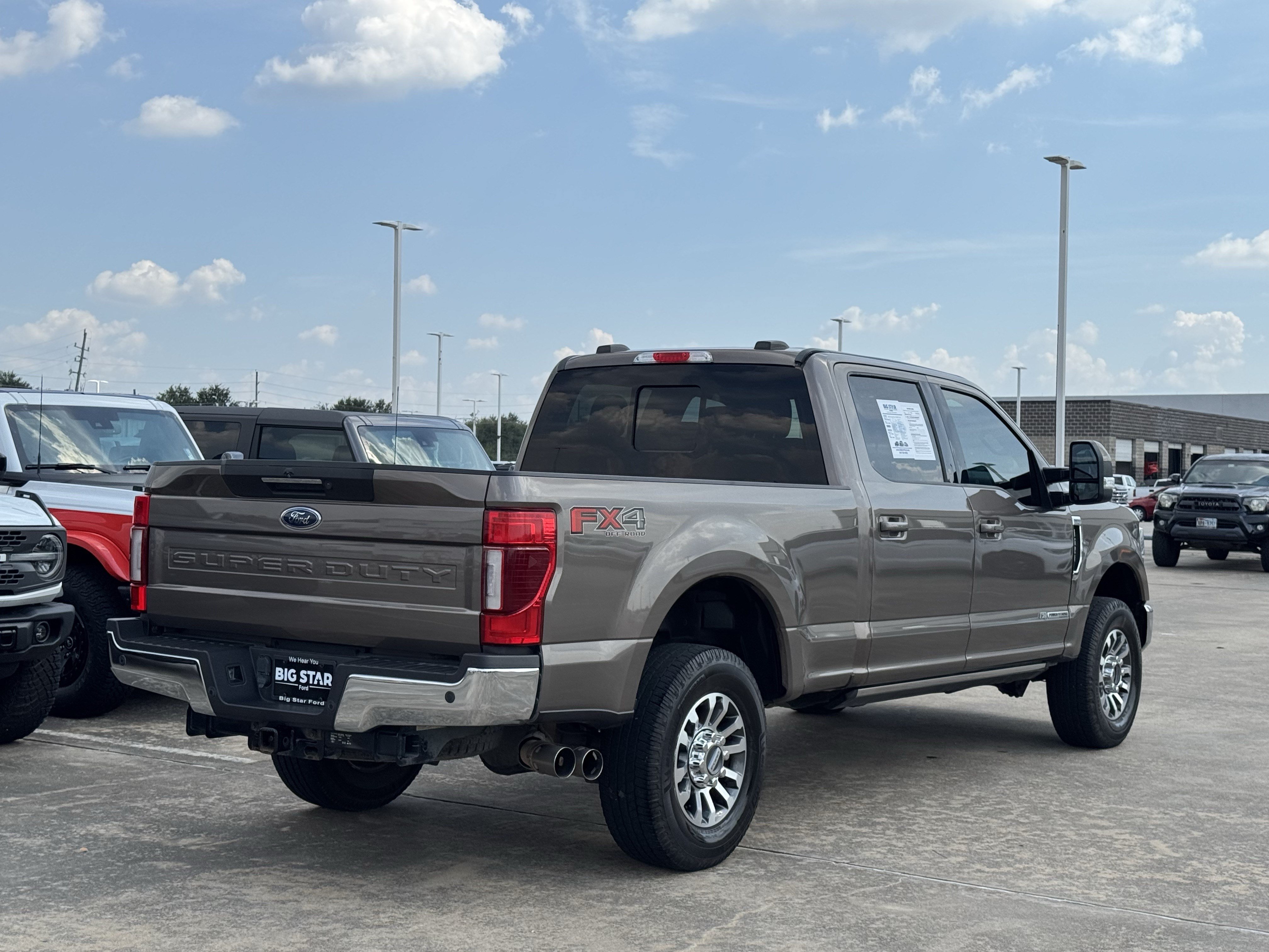 Certified 2022 Ford F250 Lariat w/ Lariat Ultimate Package AWD/4WD image 7