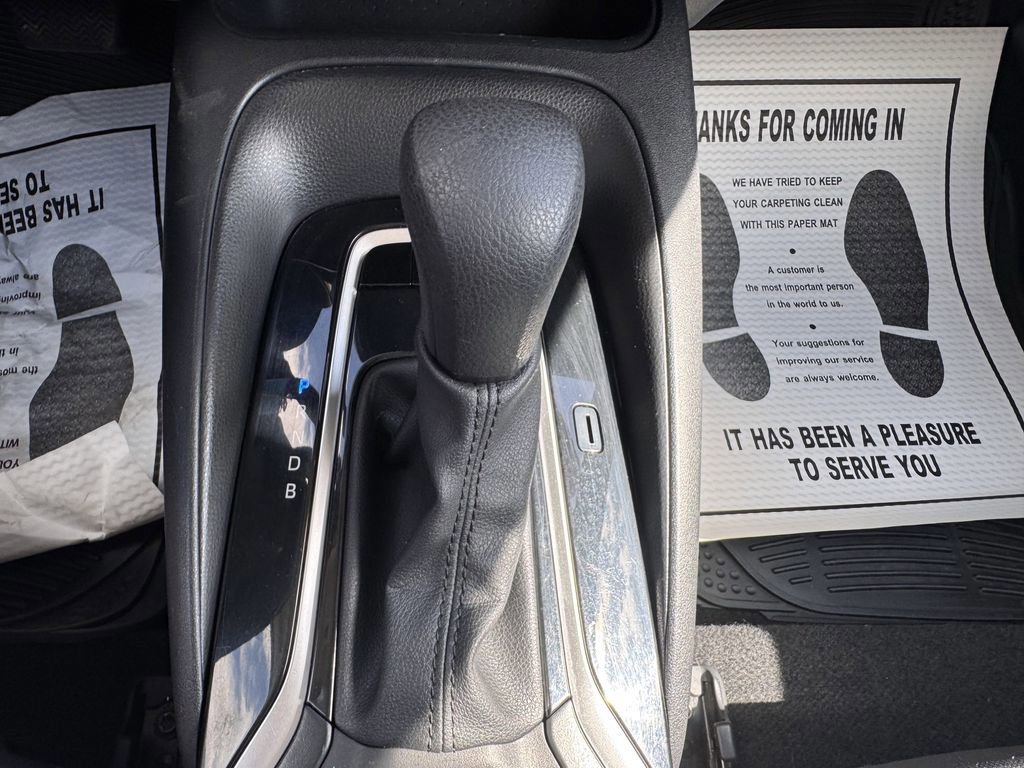 Used 2024 Toyota Corolla LE image 18