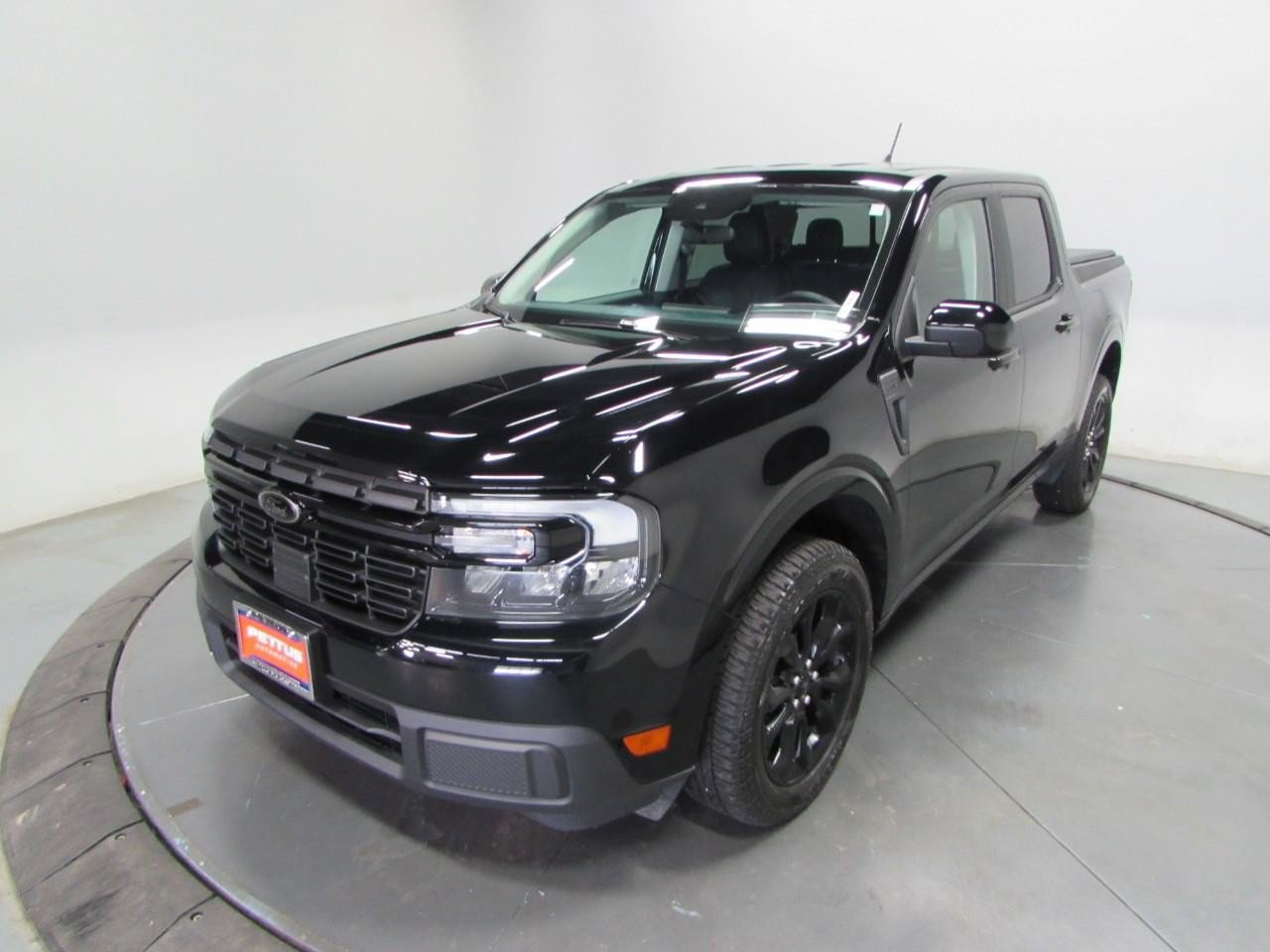 Certified 2024 Ford Maverick Lariat w/ Black Appearance Package FWD image 3